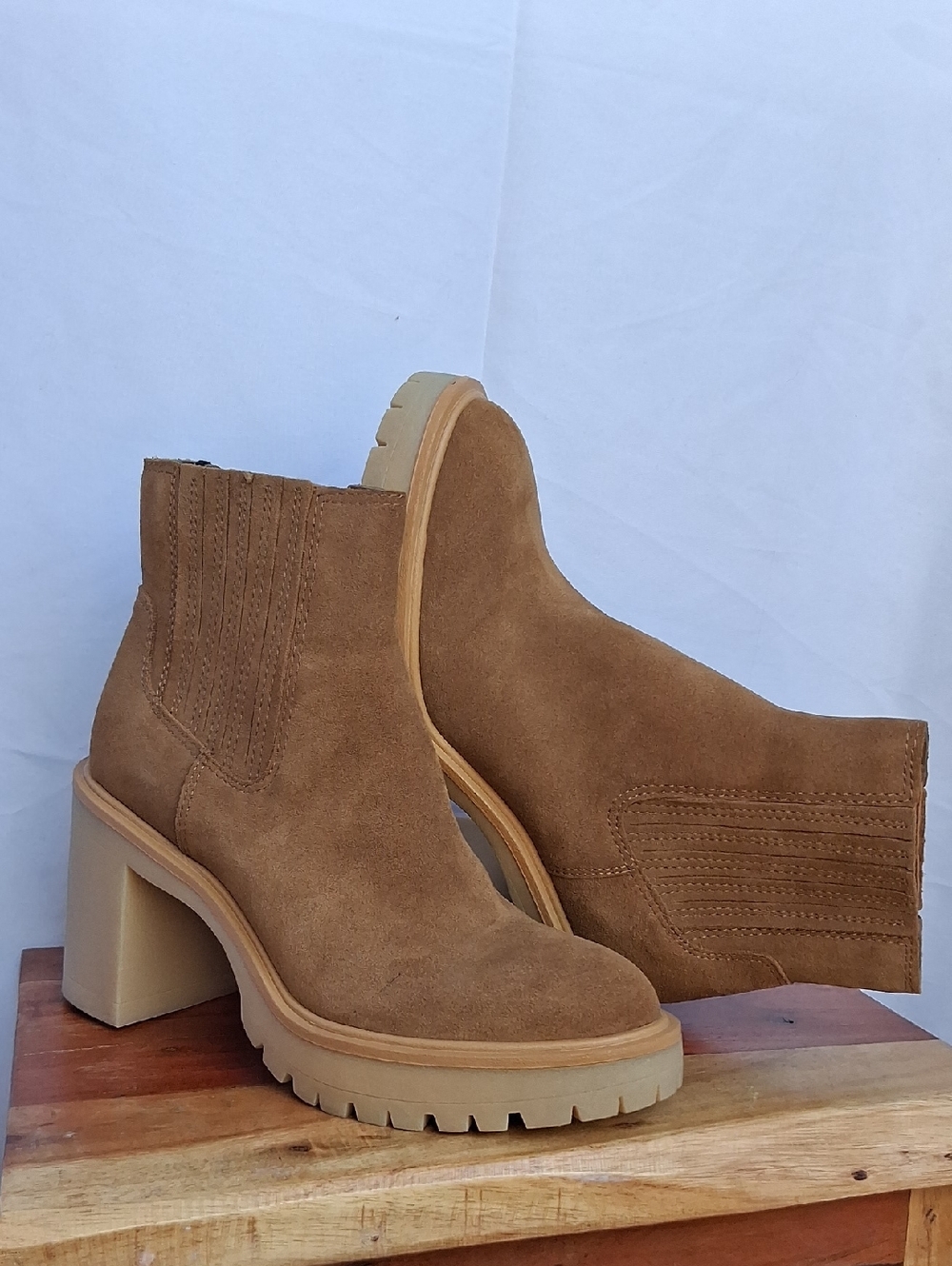 Dolce Vita Caster H2O Waterproof Suede Platform Boots 9.5 Brown